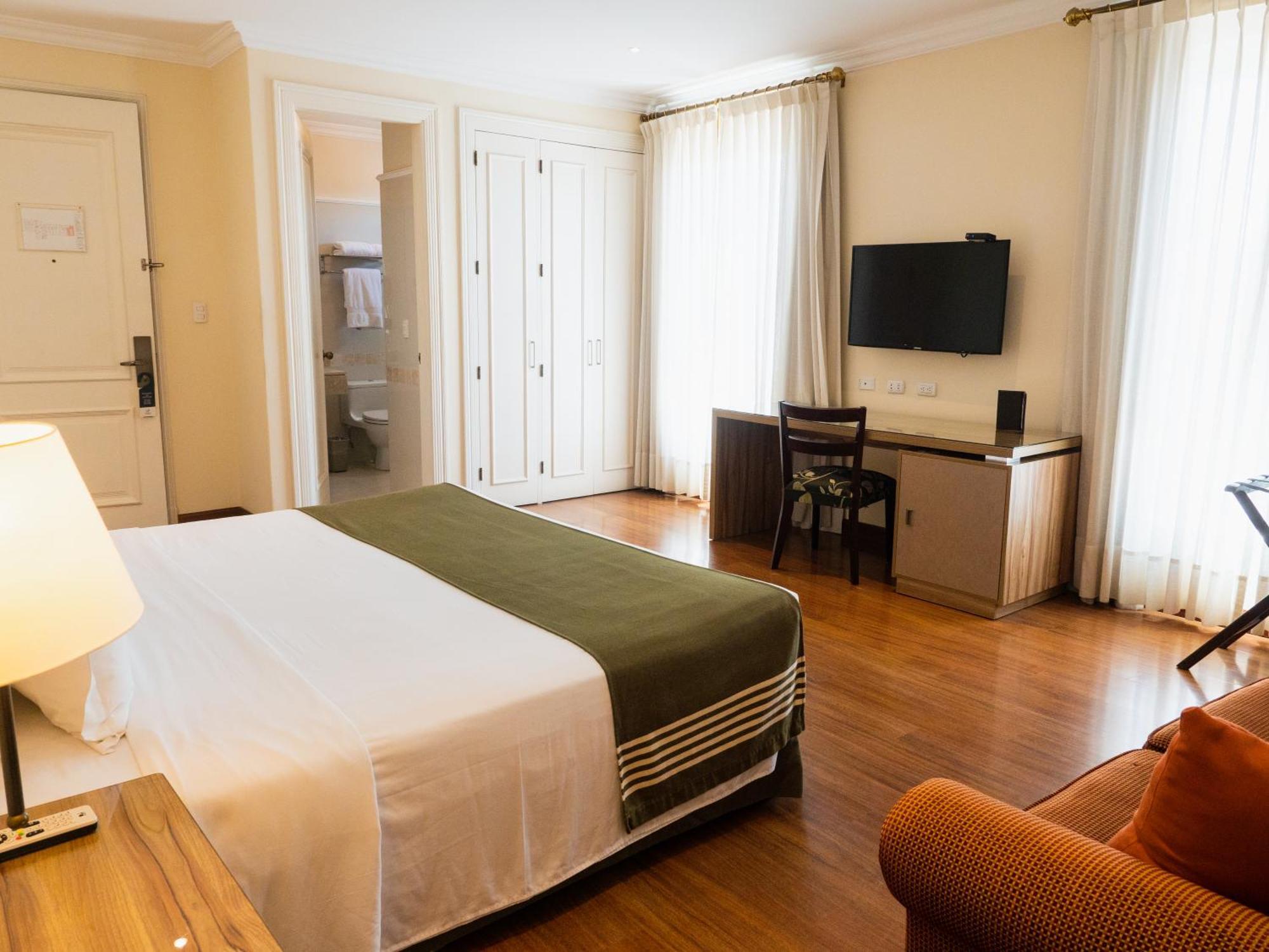 Lp Los Portales Hotel Piura Exteriör bild