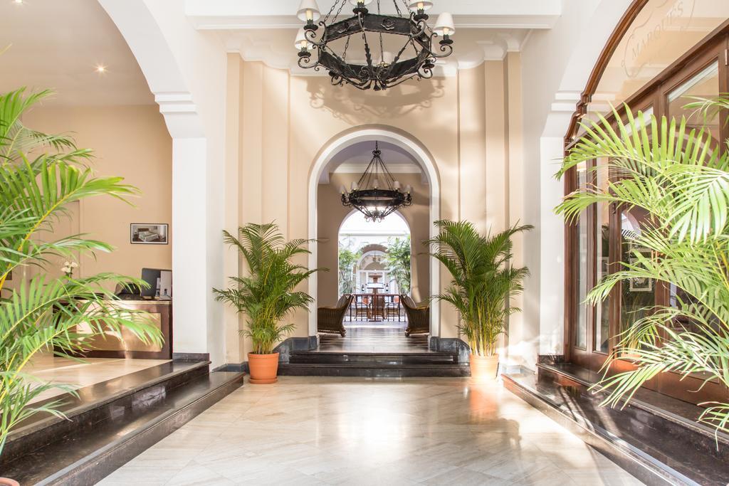 Lp Los Portales Hotel Piura Exteriör bild